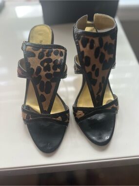 Leopard Print T-Strap Heels - Black & Brown